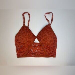 Hollister Gilly Hicks Women’s Crochet Lace Bra Size S‎